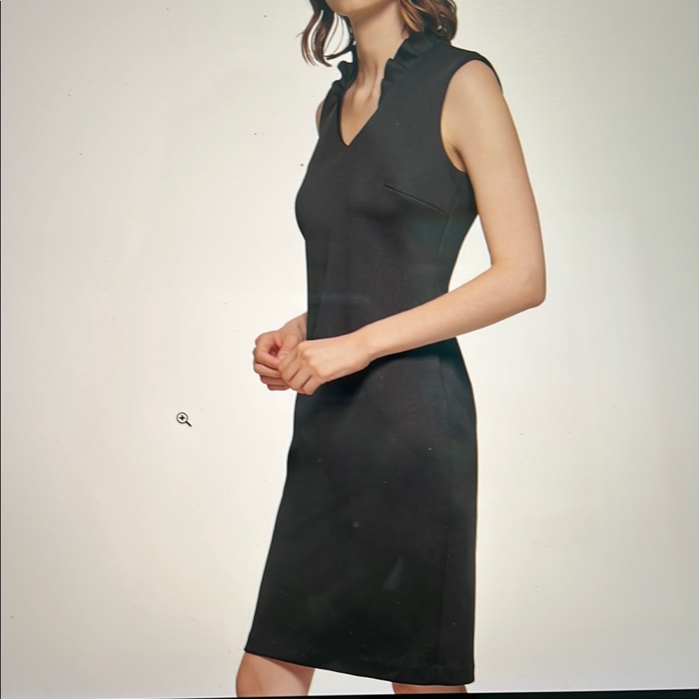 Calvin Klein Black V-Neck Crepe Sheath Dress Sz 4.